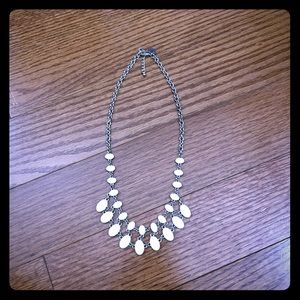 Reversible Drops Necklace Wine/White